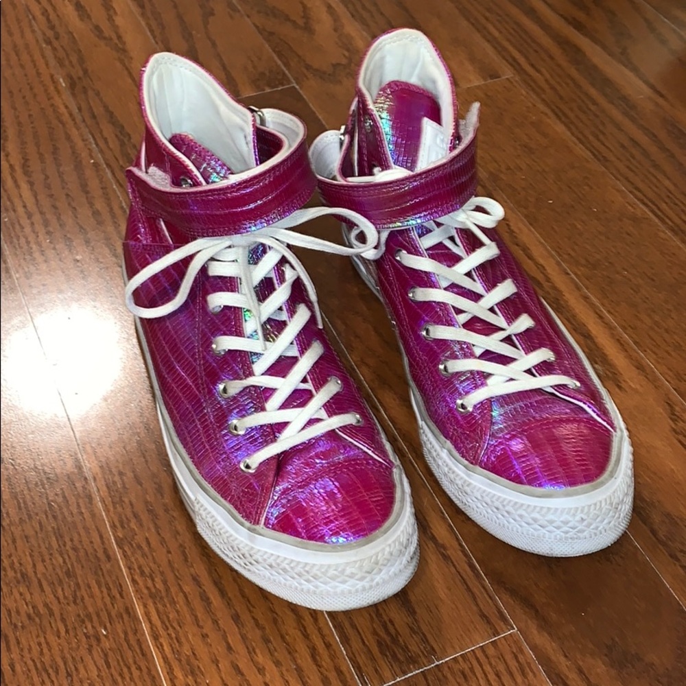 Converse Hightops